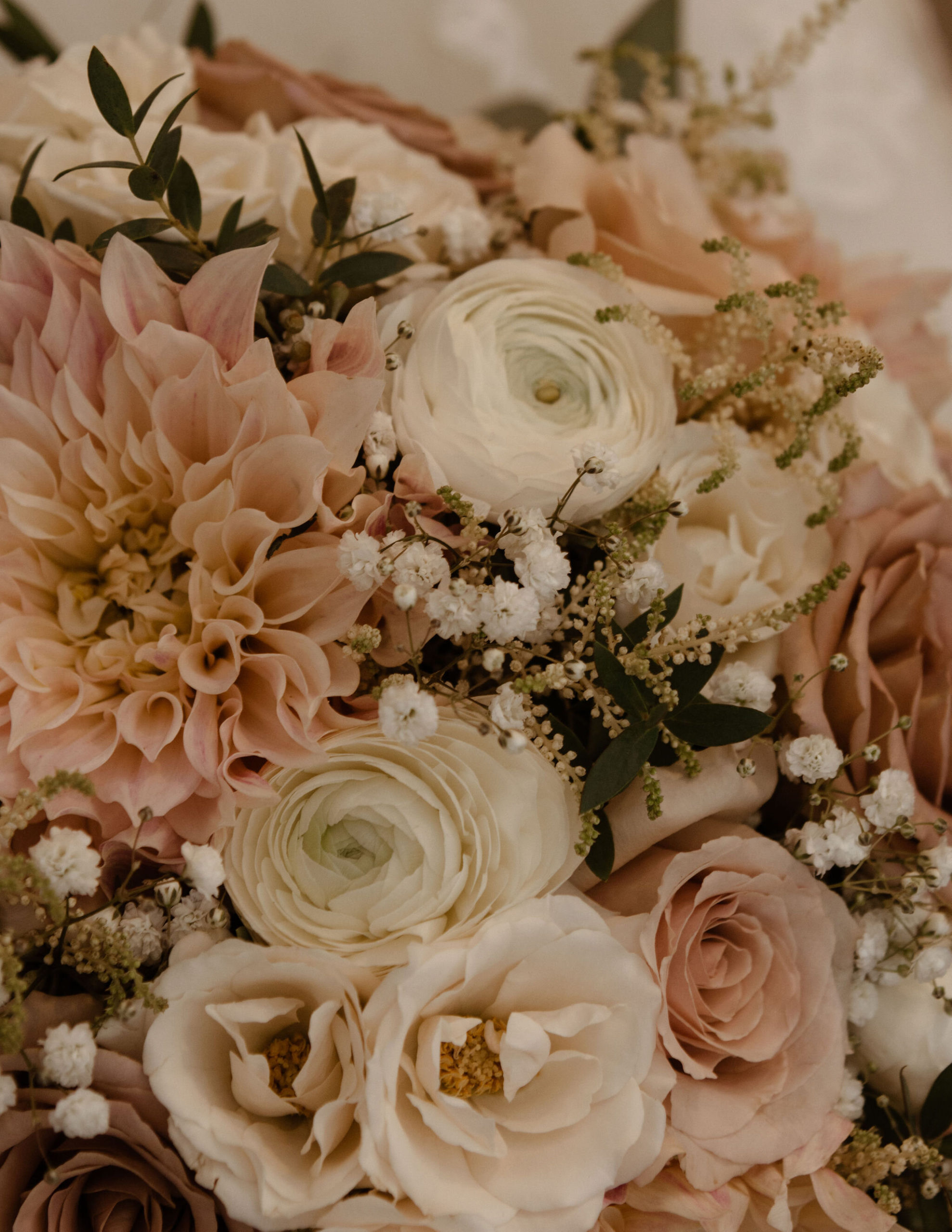 AG_Married_GettingReady_KCP-79.jpg